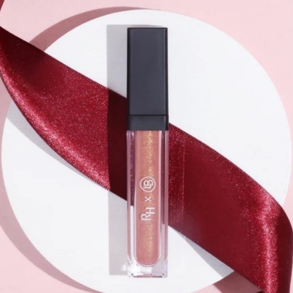 RealHer Inclusive Lip Gloss in Elegant Brown Packaging - Picture 1 of 3